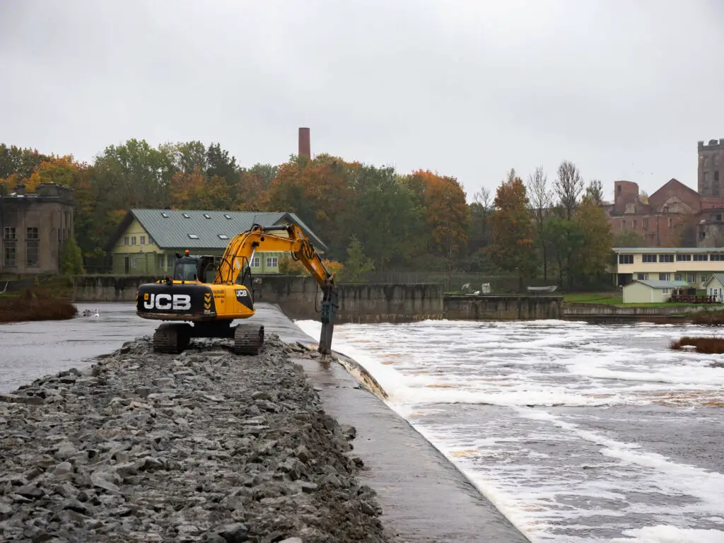 Removal of the Sindi Dam, Estonia