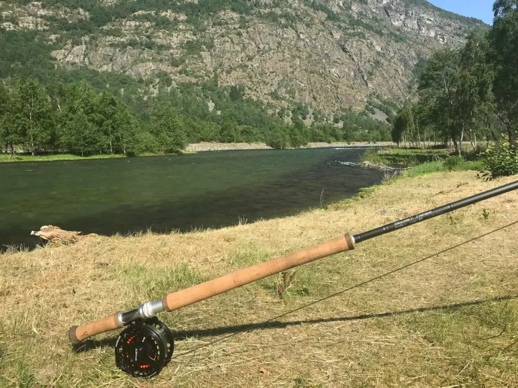 A double handed salmon fly rod with a big salmon fly reel 9/10: Best Fly Reels for Salmon
