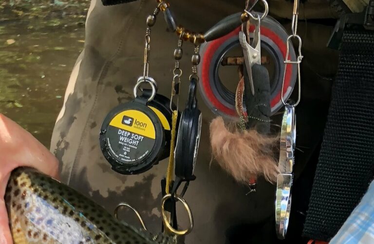 10 Best Fly Fishing Lanyards 2023 Buyers’ Guide The Wading List