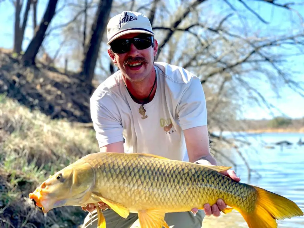 Mitchell Kempe - Carp on the Fly