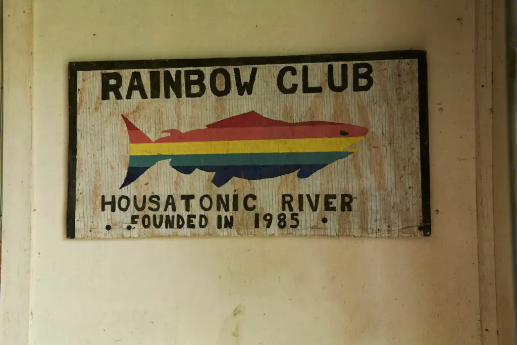 Club Sign CA