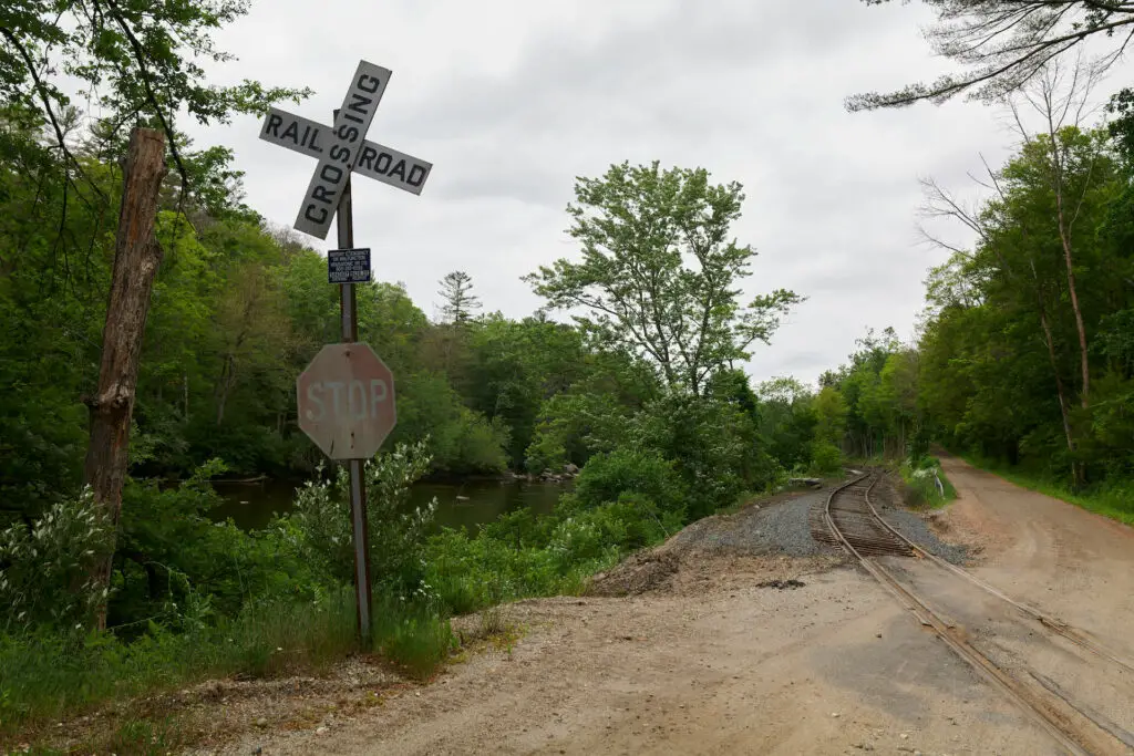 Housatonic River Railroad CA