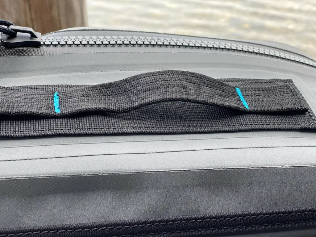 YETI Panga 28 Backpack handle