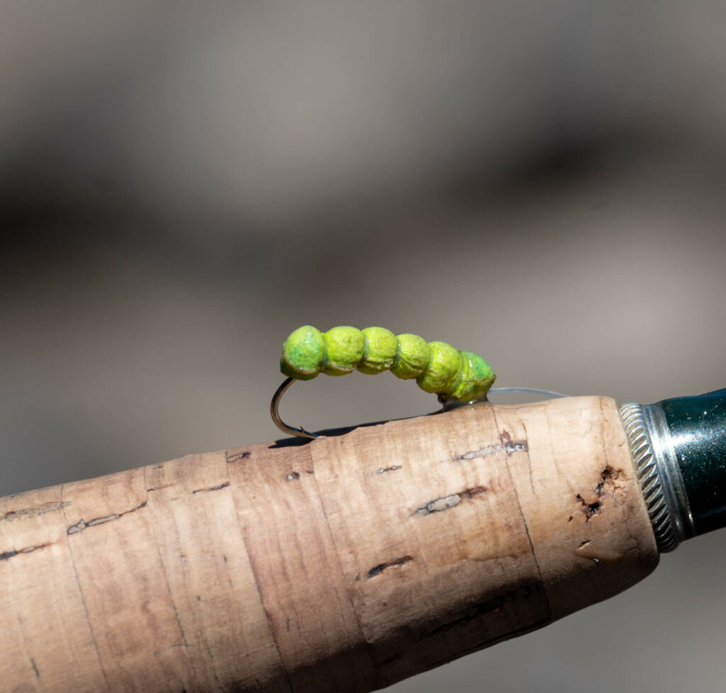 Green willow or inch worm and dragonfly patterns are productive in January. (Inch worm photo
courtesy of RiverKeeper Flies. Dragon fly photo courtesy of SET Fly Fishing).