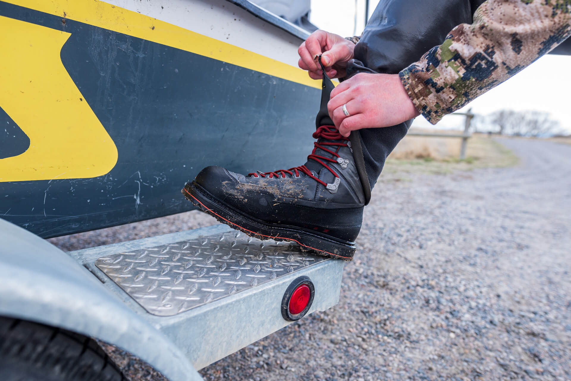 Lacing up the Simms G3 Guide Wading Boots